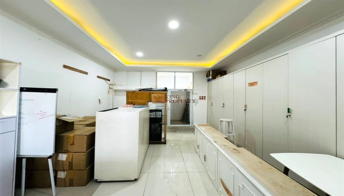 Jakarta Selatan Minimalis Classic, Dijual Ruko Crown Palace Lokasi Strategis 238m2  20 19