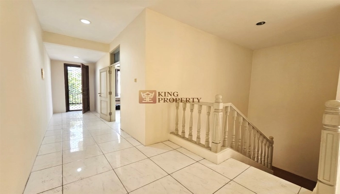 Jakarta Utara Disewa Rumah 2 Lantai Minimalis Camar Permai PIK Rapi Nyaman 11 19