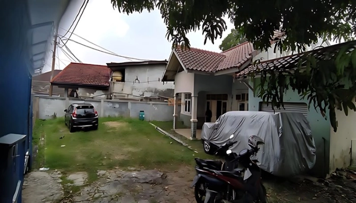 Jakarta Timur Dijual Tanah 474 m² Bonus Rumah 4 KT – Kramat Jati, Hadap Utara View Taman, Dekat Tol Jagorawi & Pasar Induk 2 2