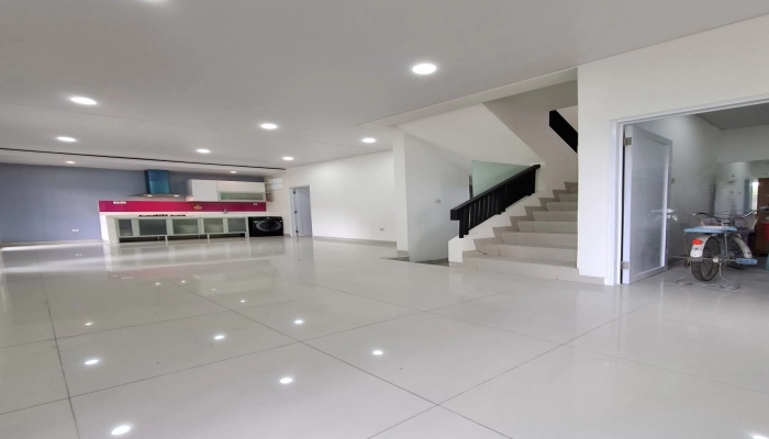 Jakarta Barat Dijual Rumah Hoek 2 Lt Selesai Renov 9x16 puri mansion Jakarta Barat 7 2