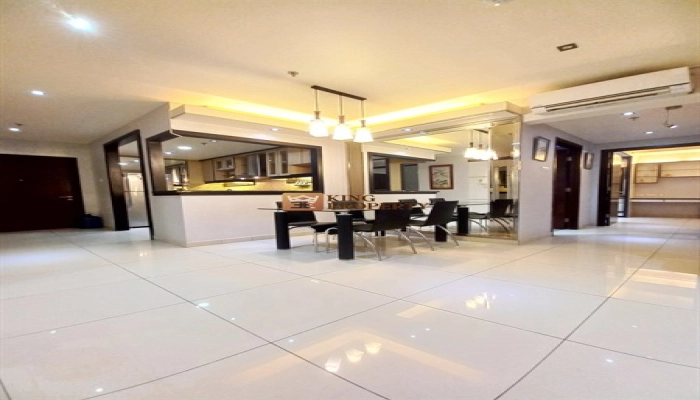 Central Park Interior Mewah! 2BR 87m2 Condominium Central Park Residence Diatas Mal 3 2