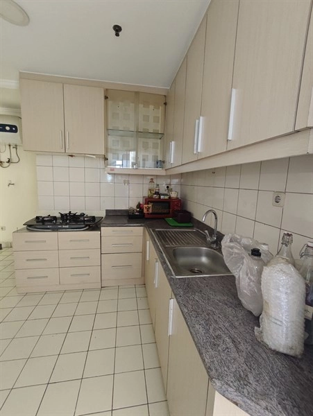 Jakarta Barat Spacious 3BR Apartment Slipi 118m² – Prime Location Near Sudirman, Senayan & Central Park Area 2 2