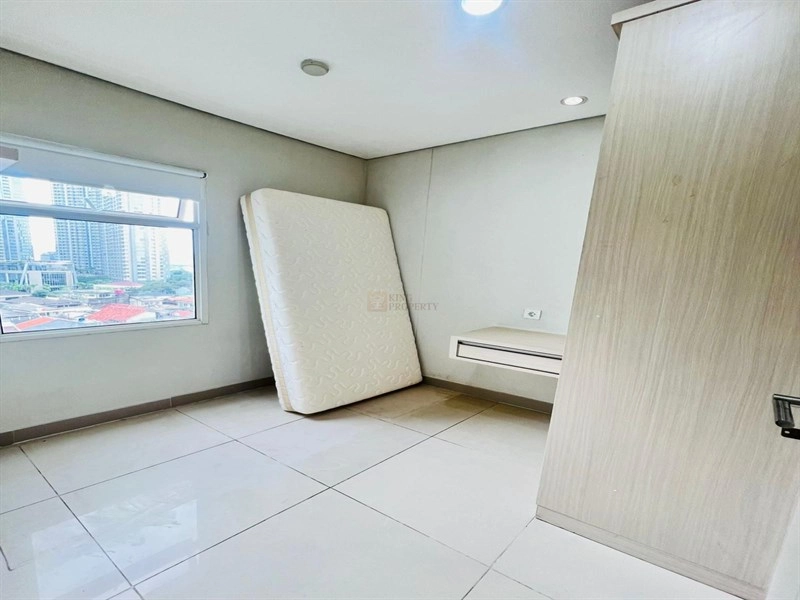 Madison Park Disewakan 2BR Madison Park HOOK Modern Minimalist Contemporary City View Dekat Central Park & Taman Anggrek 2 2