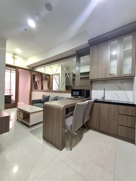 Taman Anggrek Residence Modern Contemporary Minimalist Design 1BR Condominium Taman Anggrek Residences, Cozy & Rapi, Pool View, Dekat Mall Taman Anggrek & Central Park 2 2