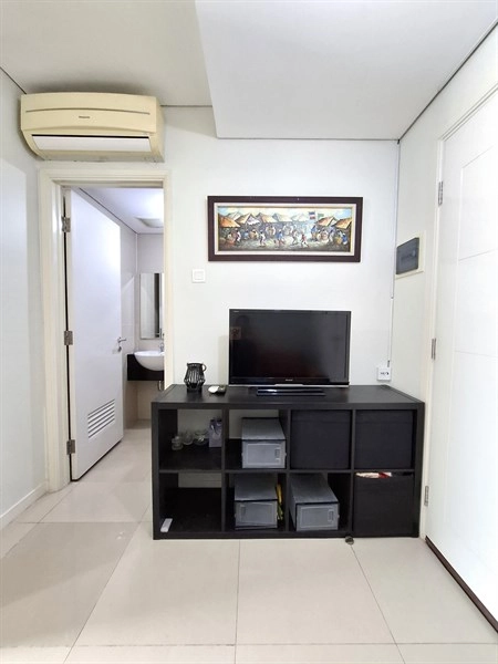 Madison Park Disewakan 1BR Apartemen Madison Park Modern Minimalis — Dekat Central Park & Neo Soho Podomoro City 2 2