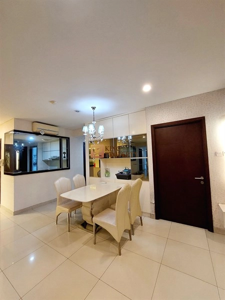 Central Park Interior! 3BR 127m2 Condominium Central Park Residence Diatas Mall Cp 12 2