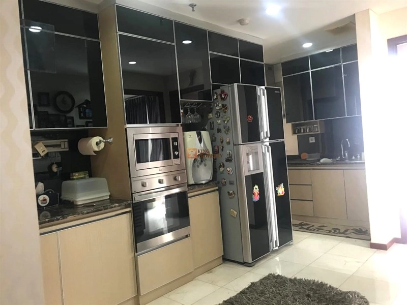 Royal Mediterania 3BR Classic Luxury Royal Mediterania Garden, Superblock Podomoro City – Central Park Area 2 2