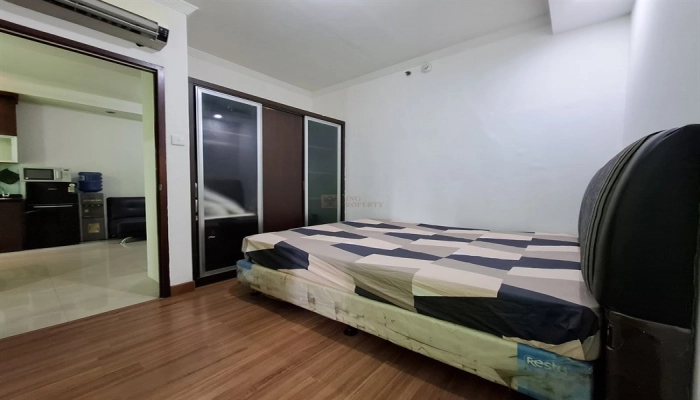 Royal Mediterania Disewakan 2BR Mediterania Garden Residence 2 – Lantai Rendah | Modern Minimalist Contemporary | Walking Distance Mall Central Park 20 20