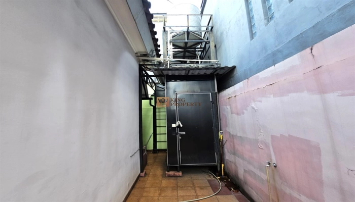 Jakarta Barat Dekat Tol Kebon Jeruk, Dijual Rumah Tosiga Strategis di Duri Kepa SHM 21 20