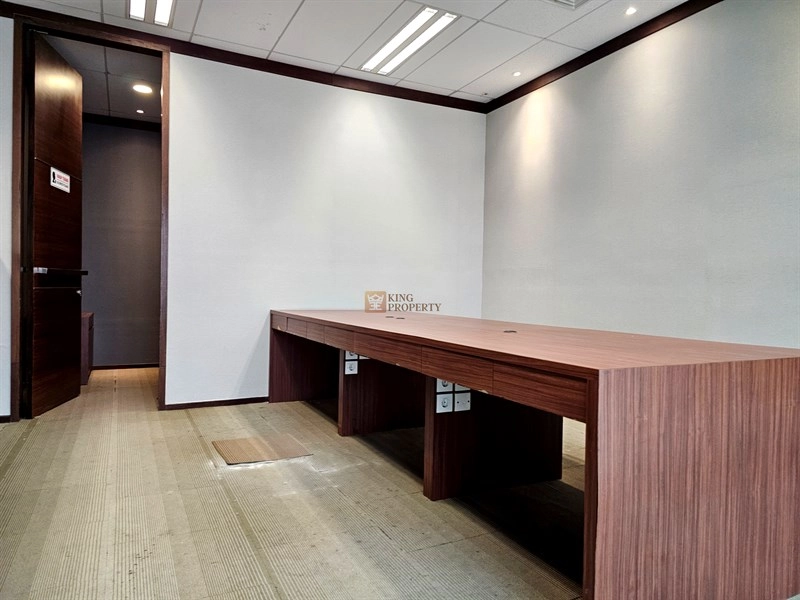 Jakarta Selatan Lokasi Emas, Dijual Office Space Equity Tower SCBD Interior 221m2 21 20
