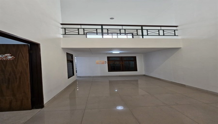 Jakarta Barat Disewakan Rumah 1,5 Lantai Jelambar Kav. Polri – Dekat Central Park, Trisakti & Bebas Banjir! 38 20251111_154441