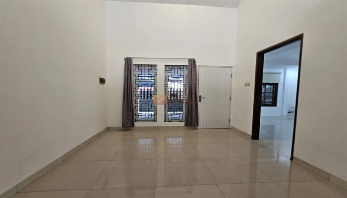 Jakarta Barat Disewakan Rumah 1,5 Lantai Jelambar Kav. Polri – Dekat Central Park, Trisakti & Bebas Banjir! 63 20251111_155256