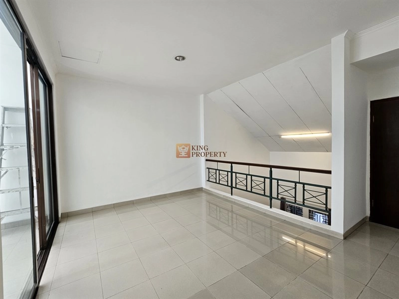 Jakarta Barat Disewakan Rumah 1,5 Lantai Jelambar Kav. Polri – Dekat Central Park, Trisakti & Bebas Banjir! 81 20251111_155730