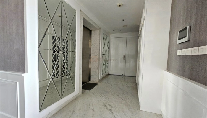 Taman Anggrek Residence Unit 3BR Besar & Elegan – Modern Classic Luxury, Langkah ke Mall Taman Anggrek   80 20251120_111654