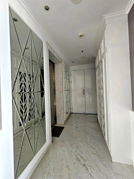 Taman Anggrek Residence Unit 3BR Besar & Elegan – Modern Classic Luxury, Langkah ke Mall Taman Anggrek   81 20251120_111657