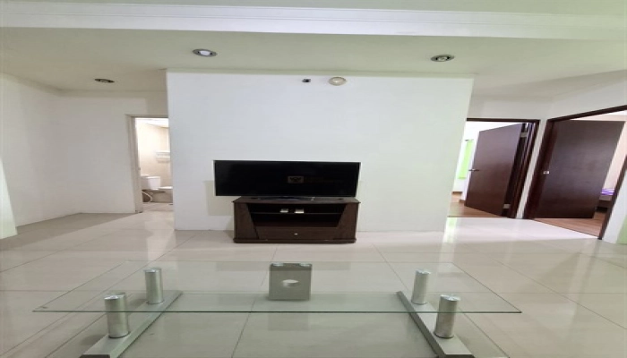 Royal Mediterania Disewakan 2BR Mediterania Garden Residence 2 – Lantai Rendah | Modern Minimalist Contemporary | Walking Distance Mall Central Park 30 20260119_140434