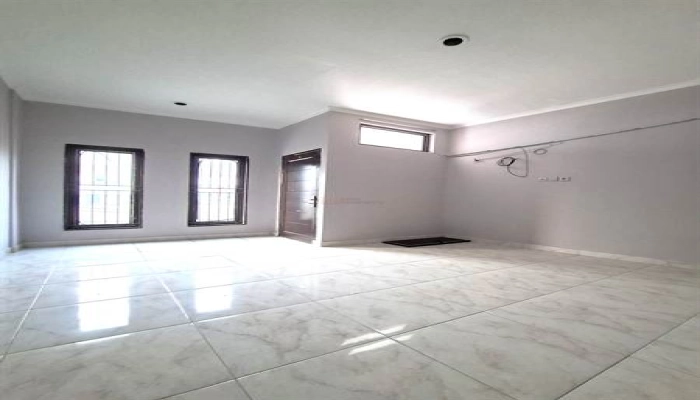 Jakarta Barat Disewakan ruko 3 lantai Jelambar – dekat Central Park Mall & kampus besar, lokasi strategis! 34 20260428_165846