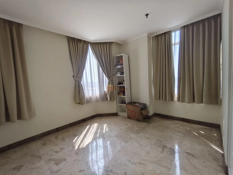 Jakarta Barat Spacious 3BR Apartment Slipi 118m² – Prime Location Near Sudirman, Senayan & Central Park Area 21 21