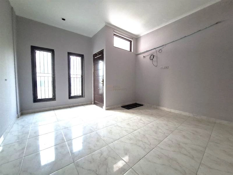 Jakarta Barat Disewakan ruko 3 lantai Jelambar – dekat Central Park Mall & kampus besar, lokasi strategis! 21 21