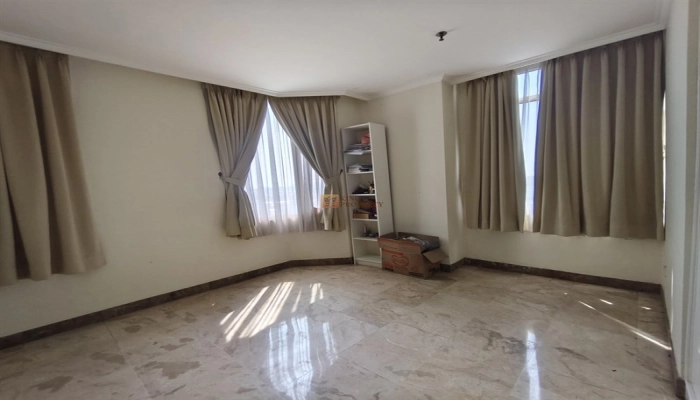 Jakarta Barat Spacious 3BR Apartment Slipi 118m² – Prime Location Near Sudirman, Senayan & Central Park Area 21 21