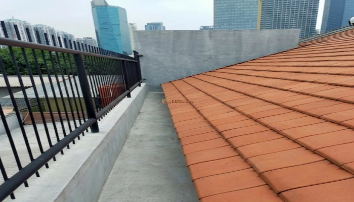 Jakarta Barat Rumah Modern Luxury Tropical Dijual 2,5 Lantai Seberang Central Park Mall & Central Park Mall 2, Tomang Strategis 22 22