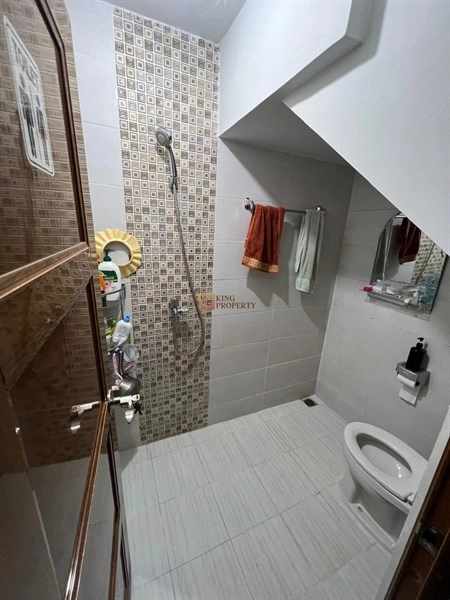 Bodetabek Lokasi Strategis, Rumah Green Bintaro Indah 2 Lantai Furnish SHM 23 22