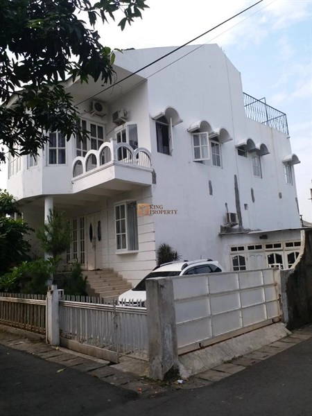 Jakarta Selatan Rumah Hook 3 Lantai Modern Classic Mediterranean – Komplek Telkom, Dekat Tebet & Kokas 23 23