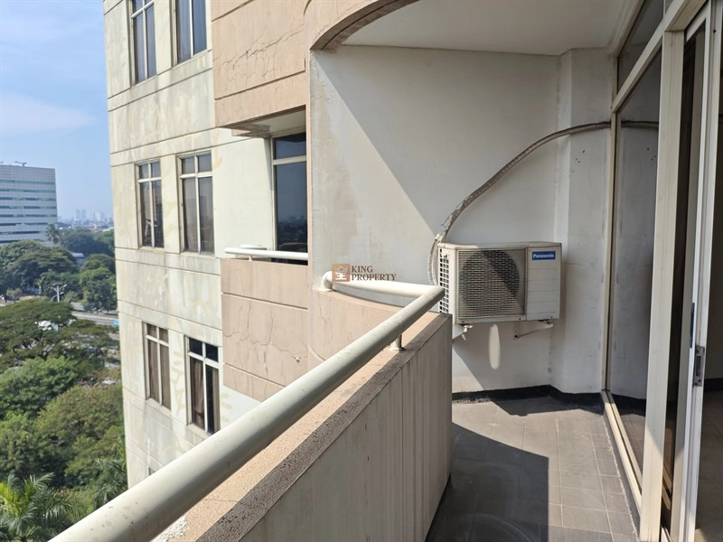 Jakarta Barat Spacious 3BR Apartment Slipi 118m² – Prime Location Near Sudirman, Senayan & Central Park Area 23 23