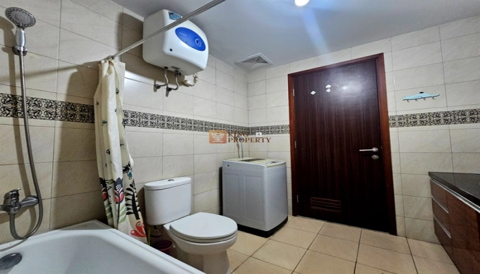 Central Park Unit Strategis, 2BR Condominium Central Park Residence Furnished 25 24