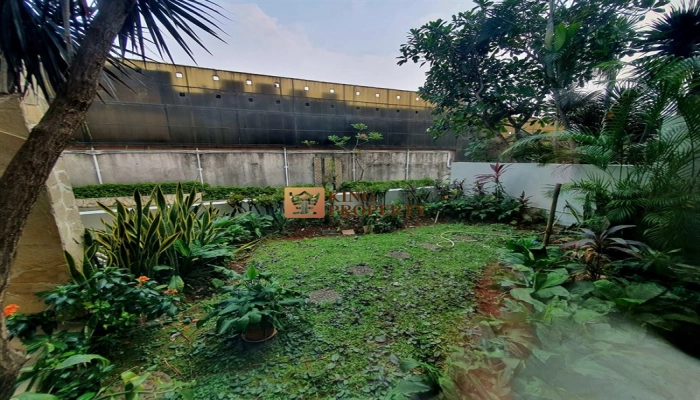 Jakarta Selatan Resort Design, Rumah Mewah The Villas at Kebagusan Private Pool Tropis 23 24