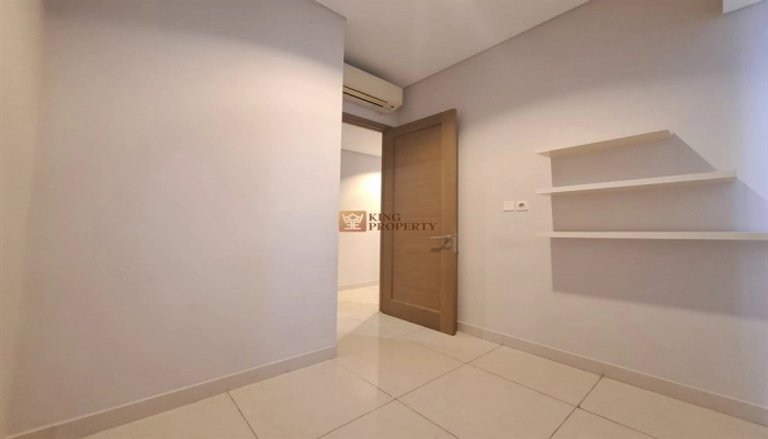 Taman Anggrek Residence Lantai Rendah, Disewa 3BR Taman Anggrek Residence Furnish Strategis 25 24