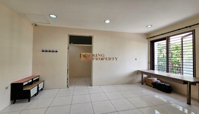 Jakarta Utara Disewa Rumah 2 Lantai Minimalis Camar Permai PIK Rapi Nyaman 17 25