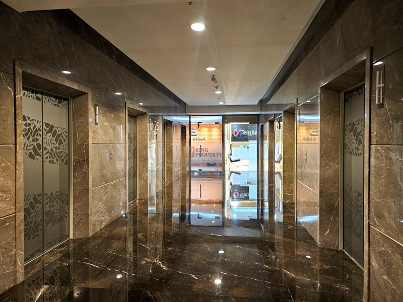 Jakarta Selatan Lokasi Emas, Dijual Office Space Equity Tower SCBD Interior 221m2 27 26
