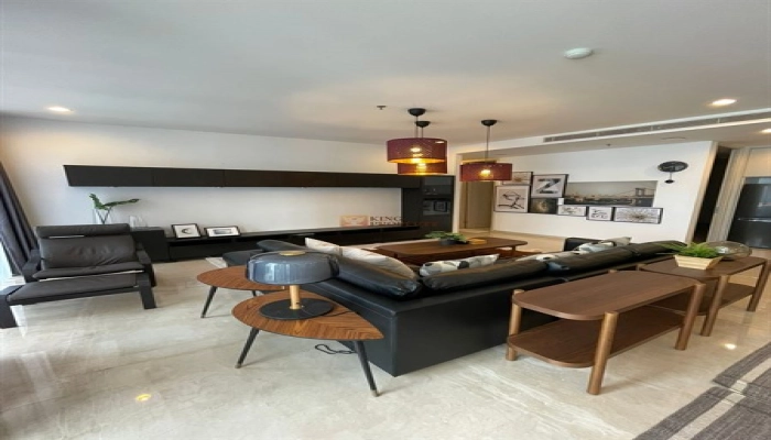 Jakarta Selatan Lux Private Lift! 3 Kamar Apartemen Izzara TB Simatupang Siap Huni 4 3