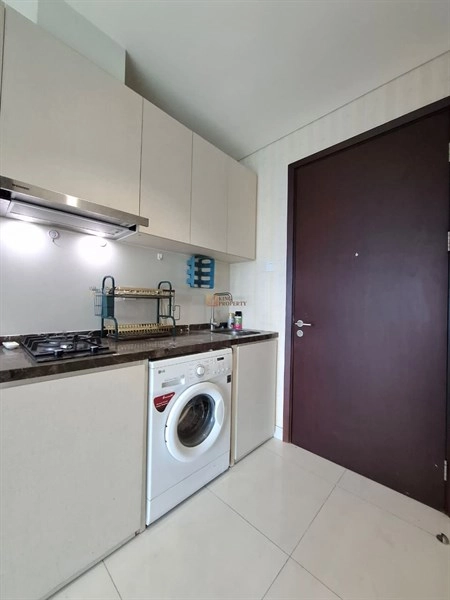 Jakarta Barat Dekat Puri Indah Mall & Lippo Mall Puri, Disewakan Studio Apartemen Puri Mansion – Bersih, Rapi & Nyaman, Pool View 3 3