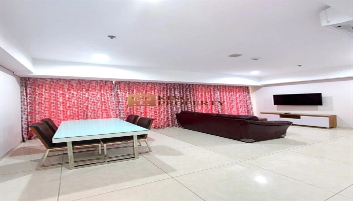 Taman Anggrek Residence Kesempatan Langka Townhouse 3BR Furnish dengan Private Lift Strategis 4 3