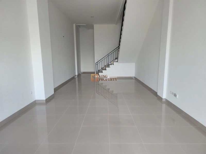 Bodetabek Investasi Menarik, Dijual Ruko La Riviera PIK 2 4,5x15m2  3 3