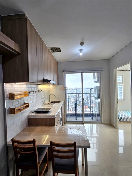 Madison Park Interior Modern, Disewa 2BR Apartemen Madison Park Tanjung Duren 4 3