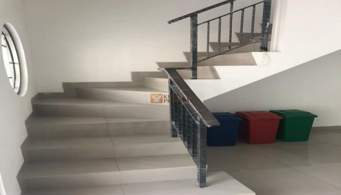 Bodetabek Tropical Vibes, Rumah 3 Lantai Baru di Miami PIK 2, Harga Nego 4 3