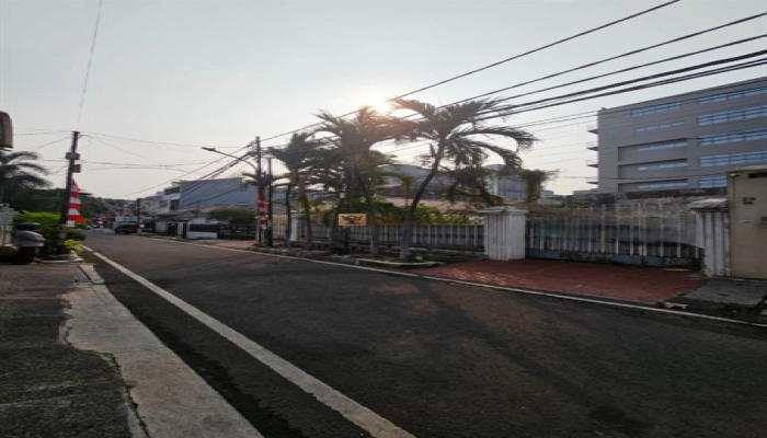 Jakarta Pusat Lokasi Premium! Tanah Ngantong SHM di Cideng, Ideal untuk Hunian 12 3