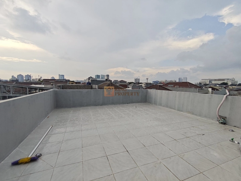 Jakarta Barat Modern Minimalist Tropical House Tomang Dijual Rumah 3,5 Lantai Dekat Central Park Mall & Central Park 2 31 32