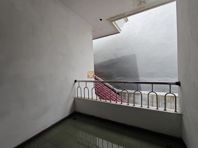 Jakarta Barat Rumah Siap Huni 2 Lantai di Joglo, Kembangan Dekat Sekolah Internasional & Mall Puri Indah!   39 38