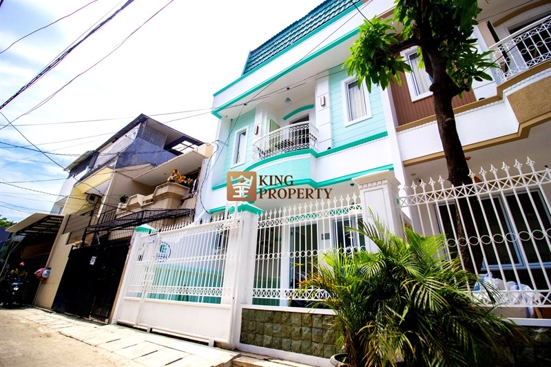 Jakarta Barat Hot Recommend! Rumah Kost Tanjung Duren Emerald Residence Strategis 3 3_tampak_depan__siang_3