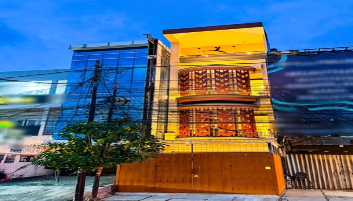 Jakarta Barat Dijual Rumah Kost 4 Lantai Tanjung Duren Raya Modern Contemporary Fasad Art Deco 3 3_tampak_depan_malam_1