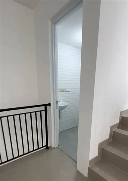 Jakarta Utara Ruko Hook Disewakan 4 Lantai + Rooftop Modern Industrial Contemporary – Brand New Pademangan Dekat Mangga Dua Square & Taman Impian Jaya Ancol 4 4