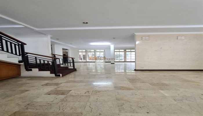 Jakarta Selatan Cuan Spot! Rumah Luas di Pancoran – 336m² Komplek Bumi Sarinah Estate 5 4
