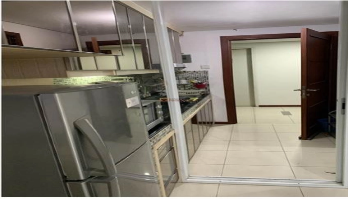 Royal Mediterania Studio Royal Mediterania Garden dengan Smart Space Concept Pool View Cantik Dekat Central Park & BINUS 4 4