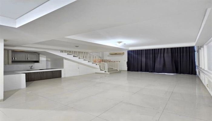 Neo Soho READY SURVEY, Ruang Kantor Neo Soho Podomoro City 2 Lantai Furnish  5 4
