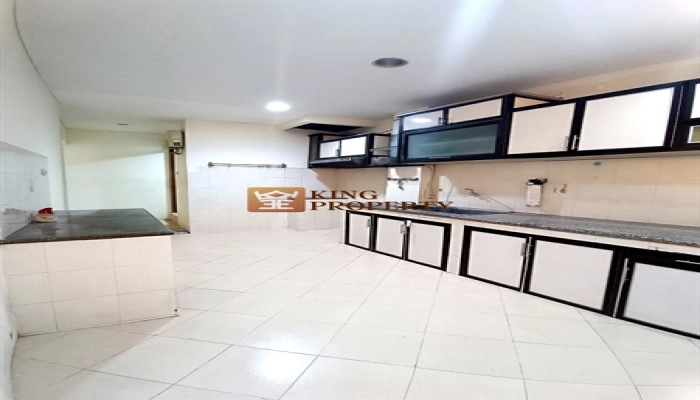 Jakarta Barat Hunian Strategis! Rumah 2 Lantai di Ratu Cempaka Timur II SHM 20 4