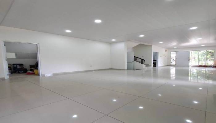 Jakarta Barat Dijual Rumah Hoek 2 Lt Selesai Renov 9x16 puri mansion Jakarta Barat 9 4
